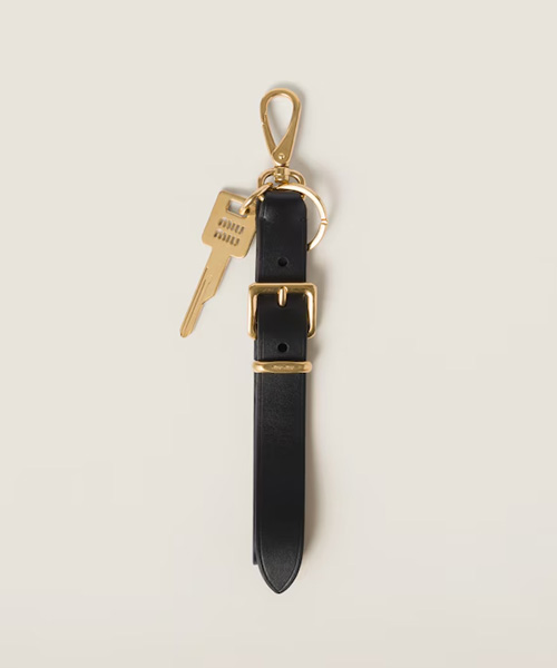 A-42481<br><b>MIU MIU</b><br>가죽 키링</b><br>[매장가-70만원대]