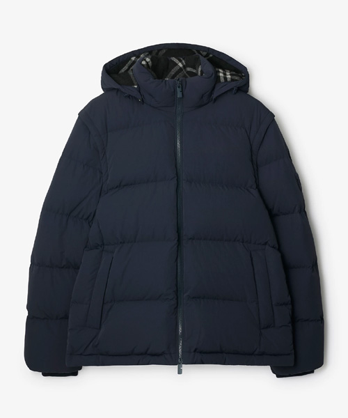 JK-24290<br><b>BURBERRY</b><br>디태처블 슬리브 나일론 비드포드 퍼퍼 재킷</b><br>[매장가-240만원대]