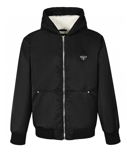 JK-24251<br><b>PRADA</b><br>트라이앵글 패치 리나일론 후드 자켓</b><br>[매장가-400만원대]