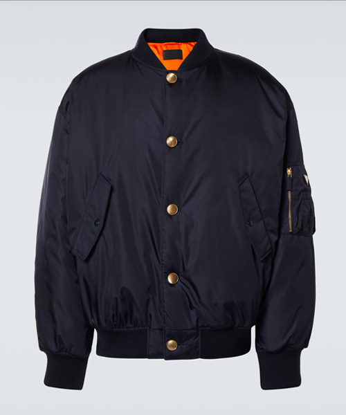 JK-24332<br><b>PRADA</b><br>리나일론 봄버 자켓</b><br>[매장가-470만원대]