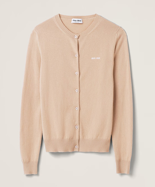 JK-24119<br><b>MIU MIU</b><br>로고 자수 캐시미어 니트 가디건</b><br>[매장가-280만원대]