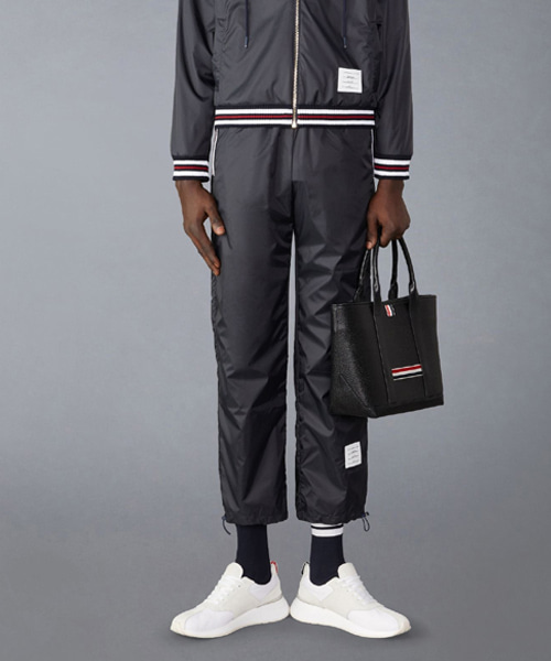 P-16071<br><b>THOM BROWNE</b><br>립스탑 크리켓 스트라이프 팬츠</b><br>[매장가-170만원대]