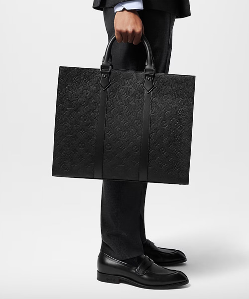 A-42401<br><b>LOUIS VUITTON</b><br>삭 플라 24H</b><br>[매장가-460만원대]