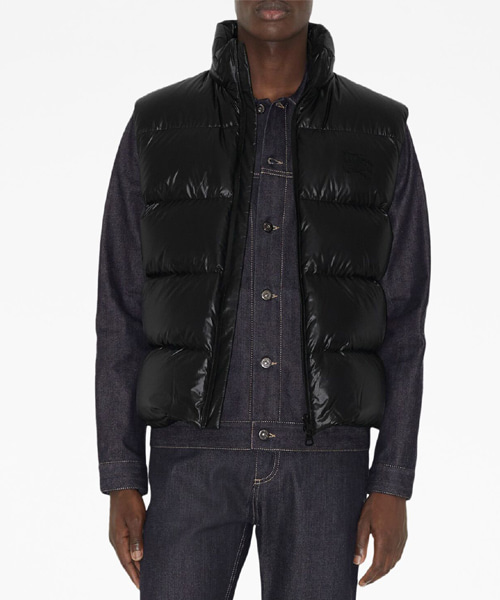 JK-24107<br><b>BURBERRY</b><br>시그니처 패치 패딩 베스트</b><br>[매장가-200만원대]