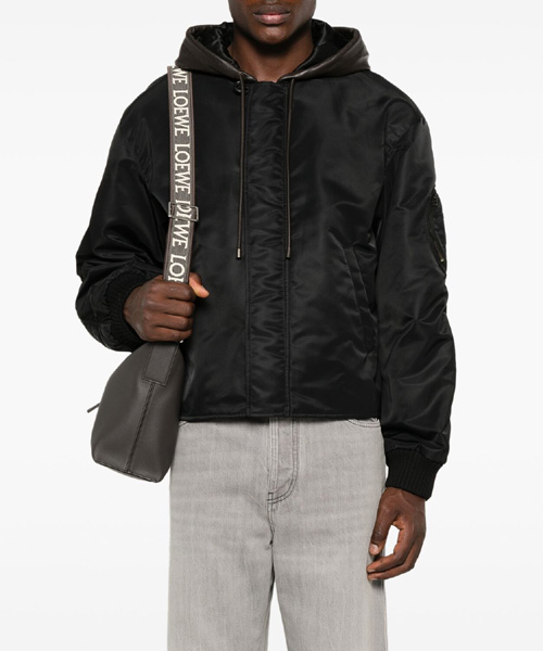 JK-24206<br><b>LOEWE</b><br>후드 봄버 재킷</b><br>[매장가-370만원대]