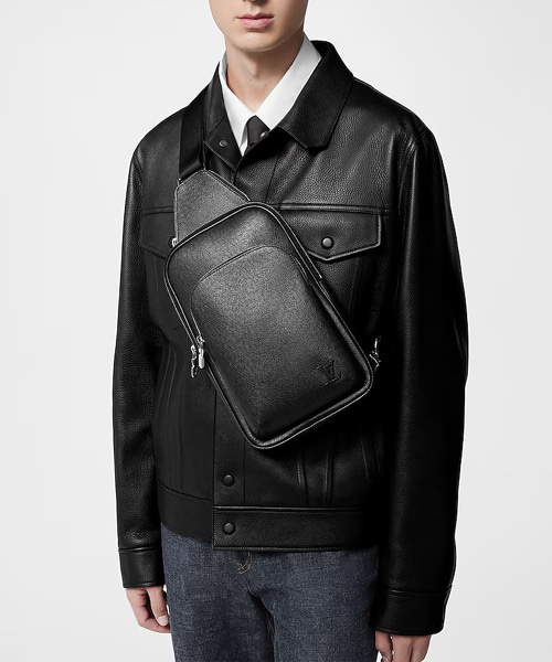 A-42570<br><b>LOUIS VUITTON</b><br>애비뉴 슬링백 NM</b><br>[매장가-360만원대]