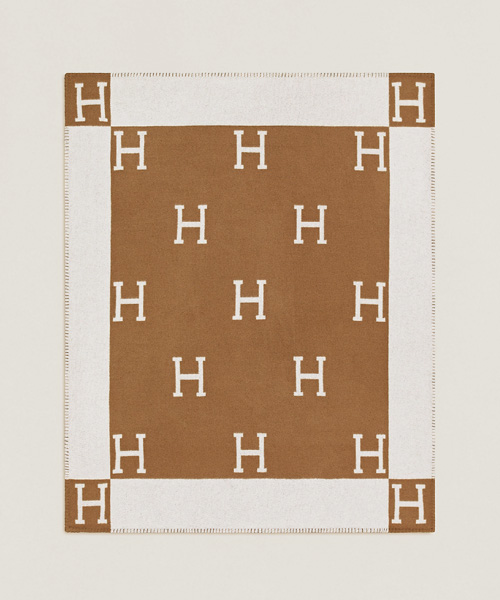 A-42997<br><b>HERMES</b><br>아발론 쓰로우 플래드</b><br>[매장가-240만원대]