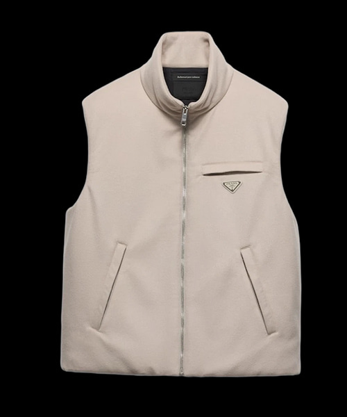 JK-24374<br><b>PRADA</b><br>캐시미어 다운 베스트 알비노 화이트</b><br>[매장가-600만원대]
