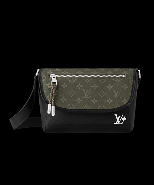 A-42521<br><b>LOUIS VUITTON</b><br>펄스 메신저 백</b><br>[매장가-380만원대]