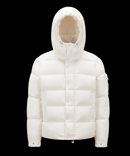 JK-24448<br><b>MONCLER</b><br>베제르 숏 다운 자켓</b><br>[매장가-200만원대]