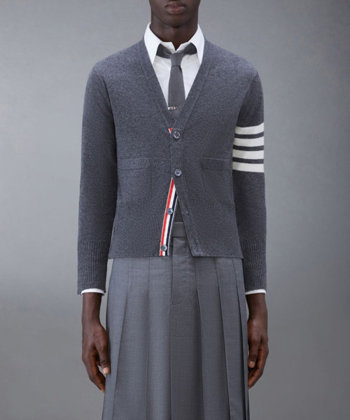 JK-24532<br><b>THOM BROWNE</b><br>미디엄 그레이 캐시미어 4-바 브이넥 가디건</b><br>[매장가-290만원대]