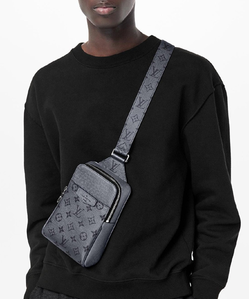 A-42761<br><b>LOUIS VUITTON</b><br>아웃도어 슬링백</b><br>[매장가-230만원대]