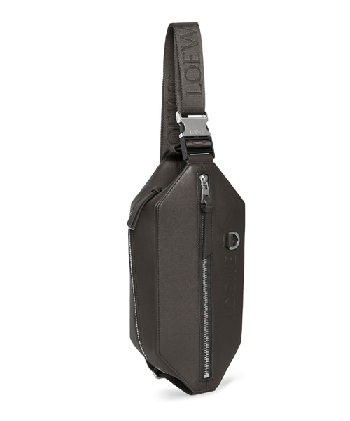 A-43229<br><b>LOEWE</b><br>컨버터블 클래식 카프스킨</b><br>[매장가-230만원대]