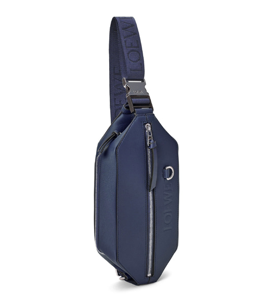 A-43228<br><b>LOEWE</b><br>컨버터블 클래식 카프스킨</b><br>[매장가-230만원대]