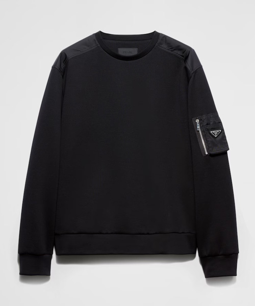 T-31154<br><b>PRADA</b><br>리나일론 삼각로고 패치 코튼 스웨트셔츠</b><br>[매장가-270만원대]