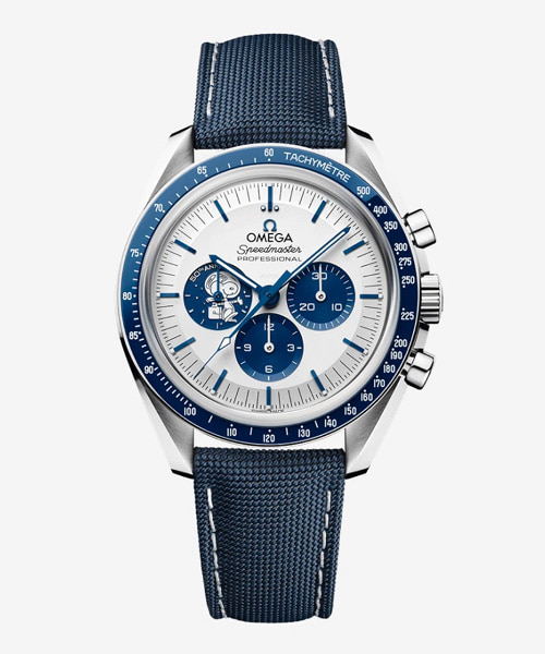 A-43353<br><b>OMEGA</b><br>스피드마스터 실버 스누피 어워드 50주년 시리즈 코 액시얼 크로노미터 크로노그래프 스틸 실버 블루</b><br>[매장가-1200만원대]
