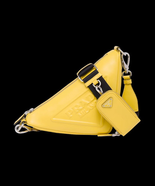 A-43626<br><b>PRADA</b><br>트라이앵글 레더 숄더백</b><br>[매장가-330만원대]