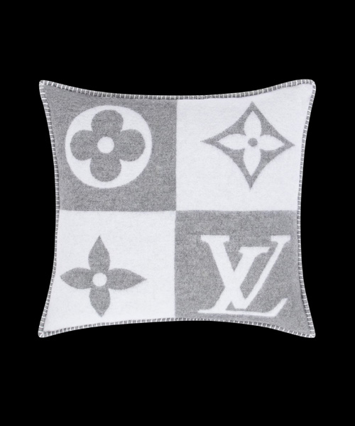 A-43654<br><b>LOUIS VUITTON</b><br>체크메이트 쿠션</b><br>[매장가-90만원대]
