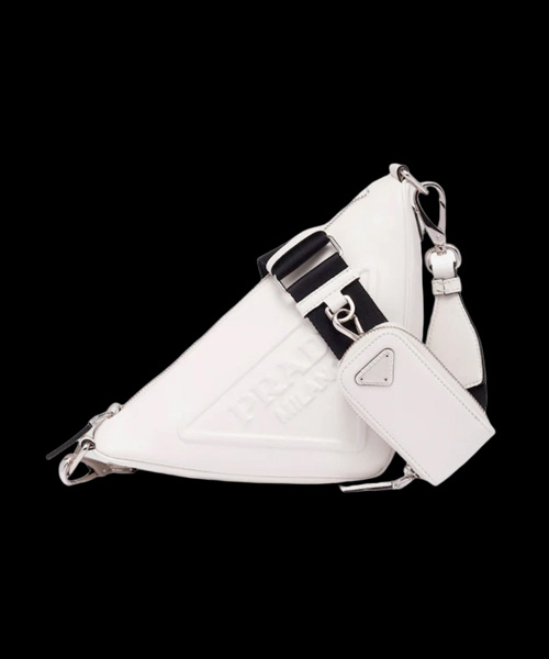 A-43622<br><b>PRADA</b><br>트라이앵글 레더 숄더백</b><br>[매장가-330만원대]