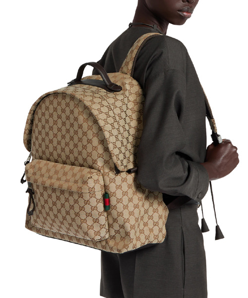 A-43908<br><b>GUCCI</b><br>웹 GG 미디엄 백팩</b><br>[매장가-340만원대]