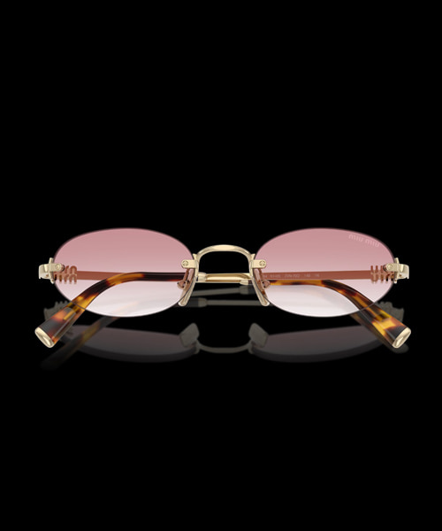 A-43966<br><b>MIU MIU</b><br>미우미우 로고 선글라스</b><br>[매장가-60만원대]
