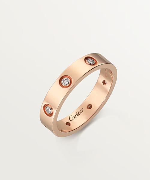 A-44267<br><b>CARTIER</b><br>LOVE 링 스몰 모델 다이아몬드 8개</b><br>[매장가-680만원대]