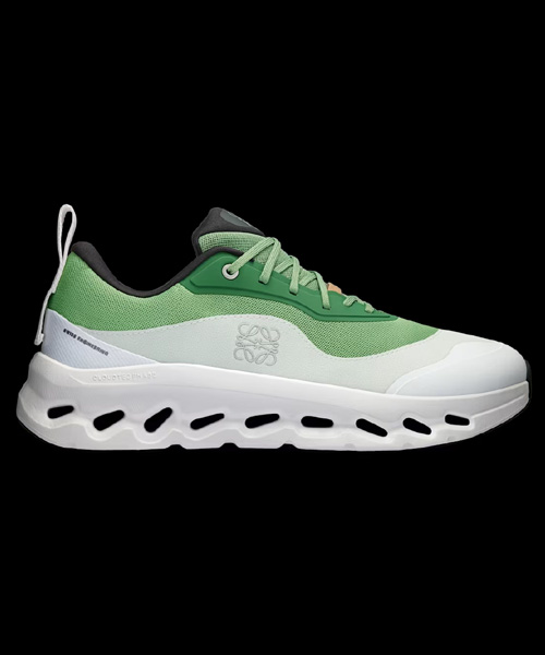 A-44337<br><b>LOEWE x ON RUNNING</b><br>클라우드틸트 스니커즈</b><br>[매장가-60만원대]