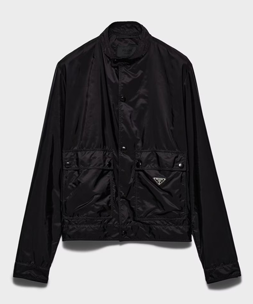 JK-24927<br><b>PRADA</b><br>삼각 로고 패치 리나일론 자켓</b><br>[매장가-290만원대]