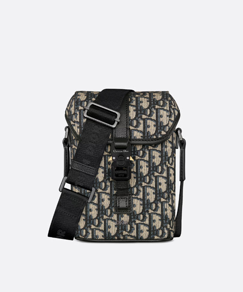 A-44693<br><b>DIOR</b><br>미니 플랩 버티컬 스트랩백</b><br>[매장가-260만원대]
