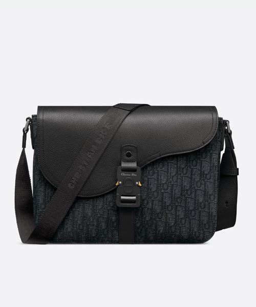 A-44081<br><b>DIOR</b><br>새들 플랩 스트랩백</b><br>[매장가-410만원대]