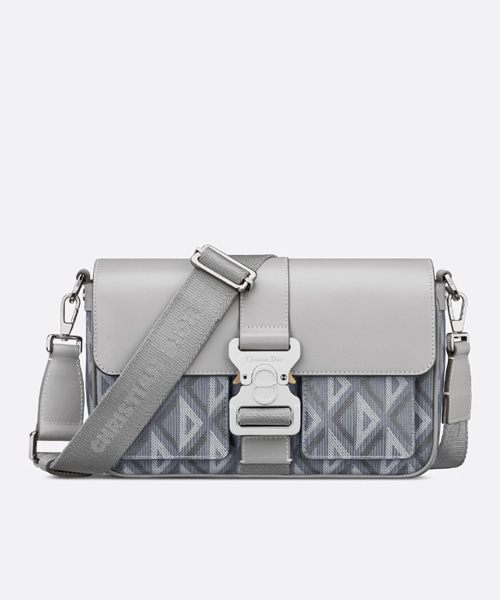 A-44021<br><b>DIOR</b><br>힛 더 로드 스트랩 백</b><br>[매장가-440만원대]
