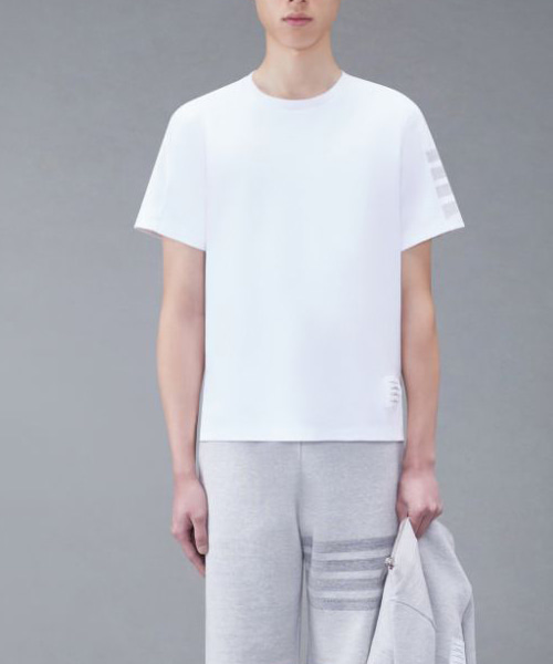 T-31965<br><b>THOM BROWNE</b><br>코튼 4-바 숏 슬리브 티셔츠</b><br>[매장가-70만원대]