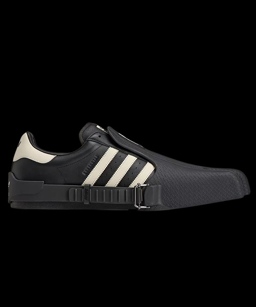 A-44750<br><b>ADIDAS x AVAVAV</b><br>슈퍼핑거 스니커즈</b><br>[매장가-30만원대]