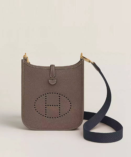 A-44684<br><b>HERMES</b><br>에블린 16 아마존 백</b><br>[매장가-250만원대]