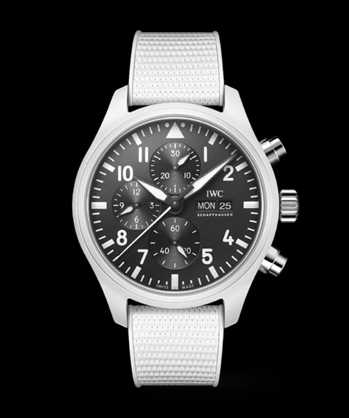 A-44903<br><b>IWC</b><br>파일럿 워치 크로노그래프 탑건 