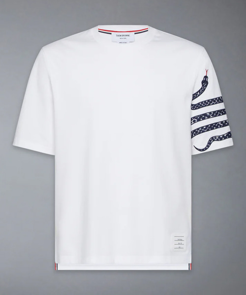 T-32018<br><b>THOM BROWNE</b><br>루나 뉴 이어 4-바 티셔츠</b><br>[매장가-170만원대]