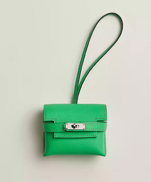 A-45049<br><b>HERMES</b><br>켈리페스티벌 백 참</b><br>[매장가-560만원대]