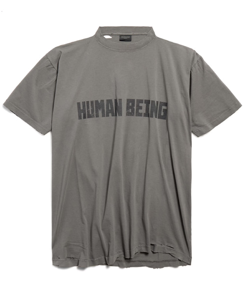 T-32133<br><b>BALENCIAGA</b><br>휴먼 비잉 시프티드 티셔츠</b><br>[매장가-110만원대]