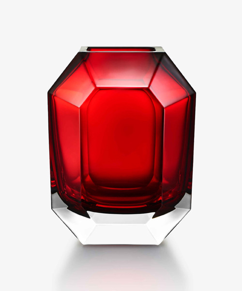 A-45732<br><b>BACCARAT</b><br>팔각 꽃병</b><br>[매장가-300만원대]