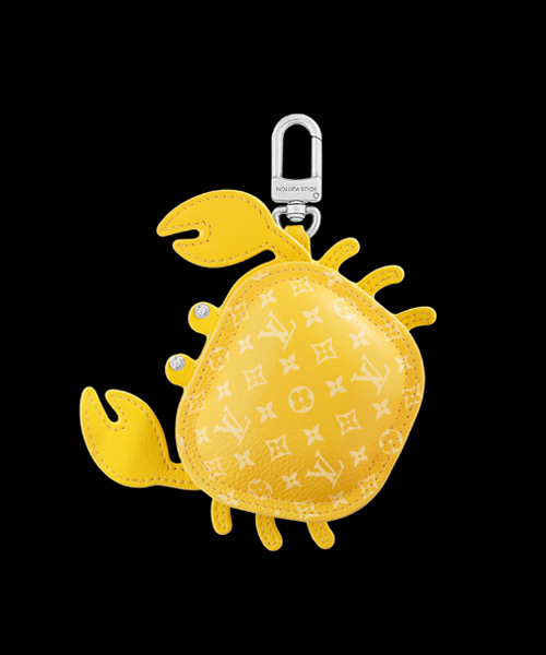 A-45767<br><b>LOUIS VUITTON</b><br>LV 크랩 백 참</b><br>[매장가-130만원대]