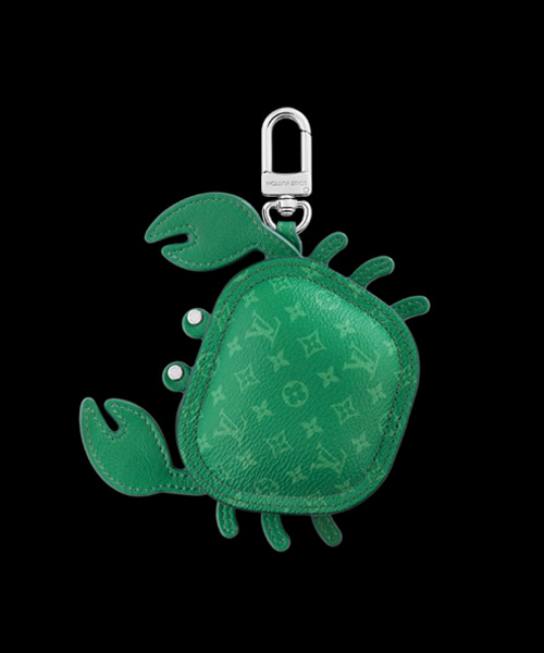 A-45764<br><b>LOUIS VUITTON</b><br>LV 크랩 백 참</b><br>[매장가-130만원대]