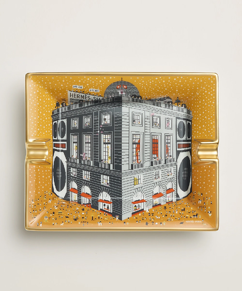A-45810<br><b>HERMES</b><br>FAUBOURG PARTY 재떨이</b><br>[매장가-120만원대]