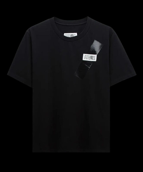 T-32376<br><b>MAISON MARGIELA</b><br>넘버 자수 패치 코튼 티셔츠</b><br>[매장가-30만원대]